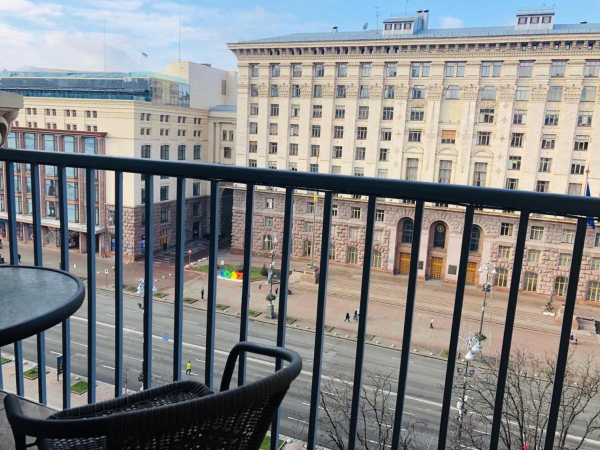 Amazing View Of Khreshchatyk! เคียฟ ภายนอก รูปภาพ