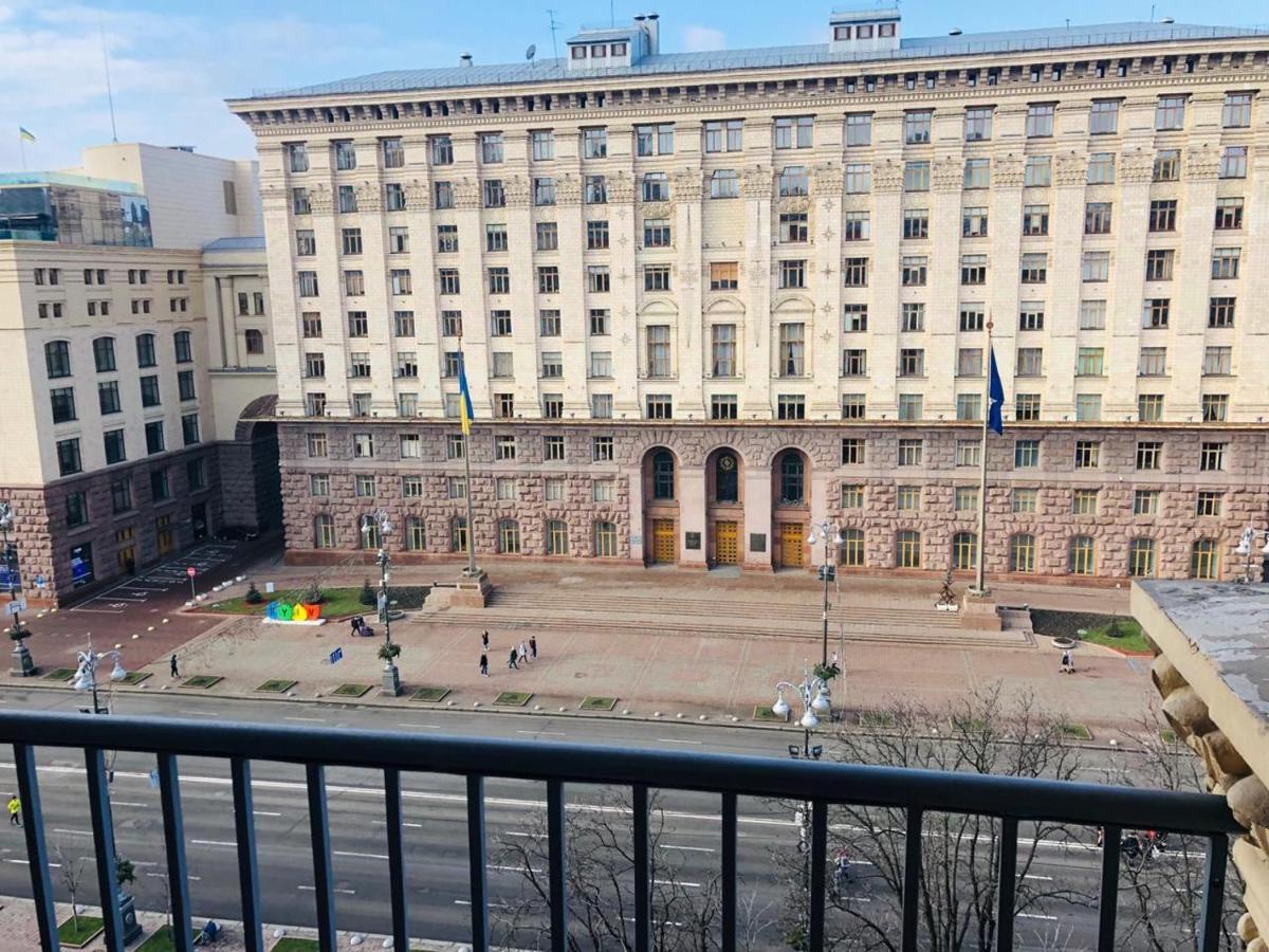 Amazing View Of Khreshchatyk! เคียฟ ภายนอก รูปภาพ